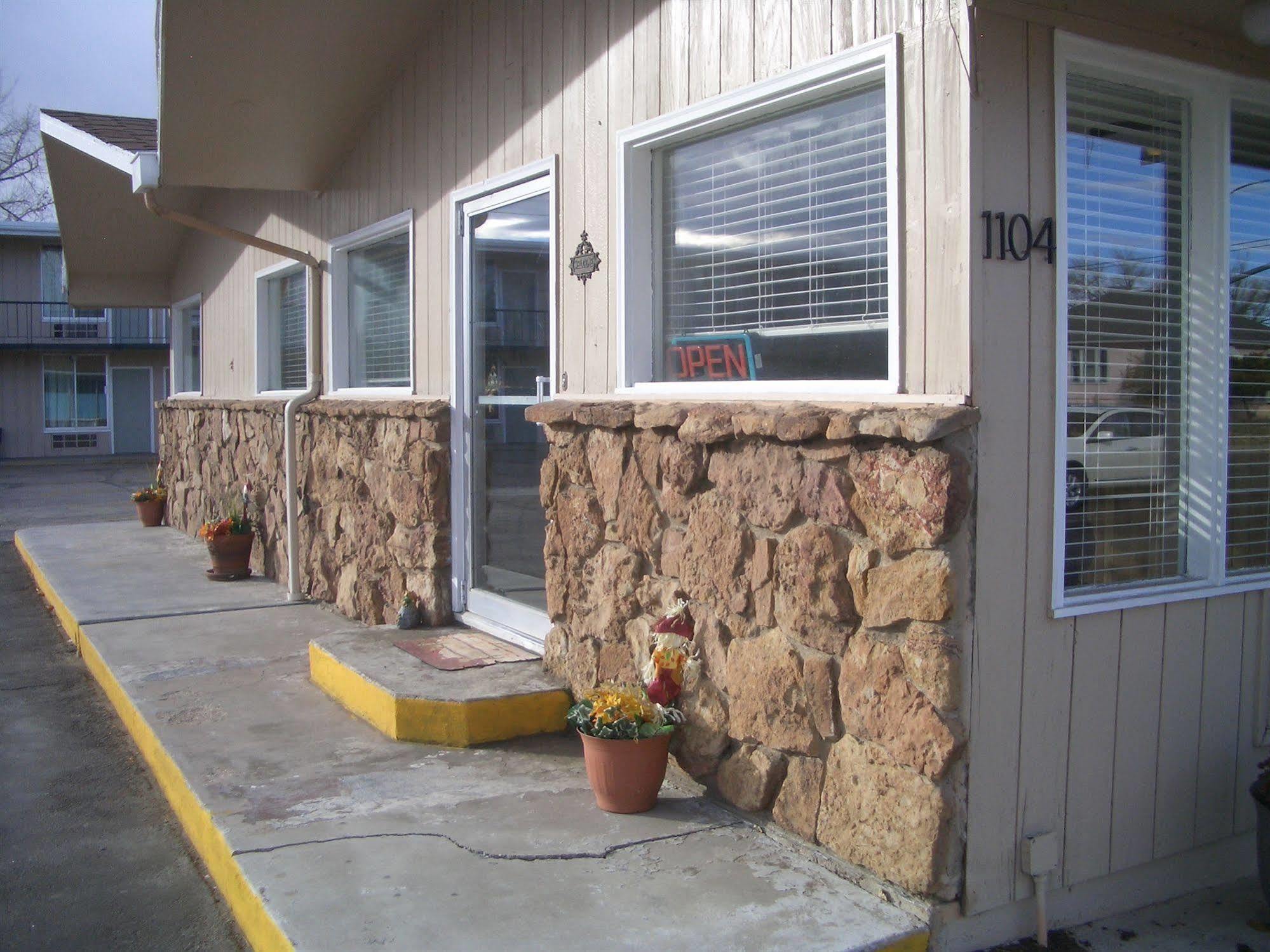 Laramie Valley Inn Экстерьер фото