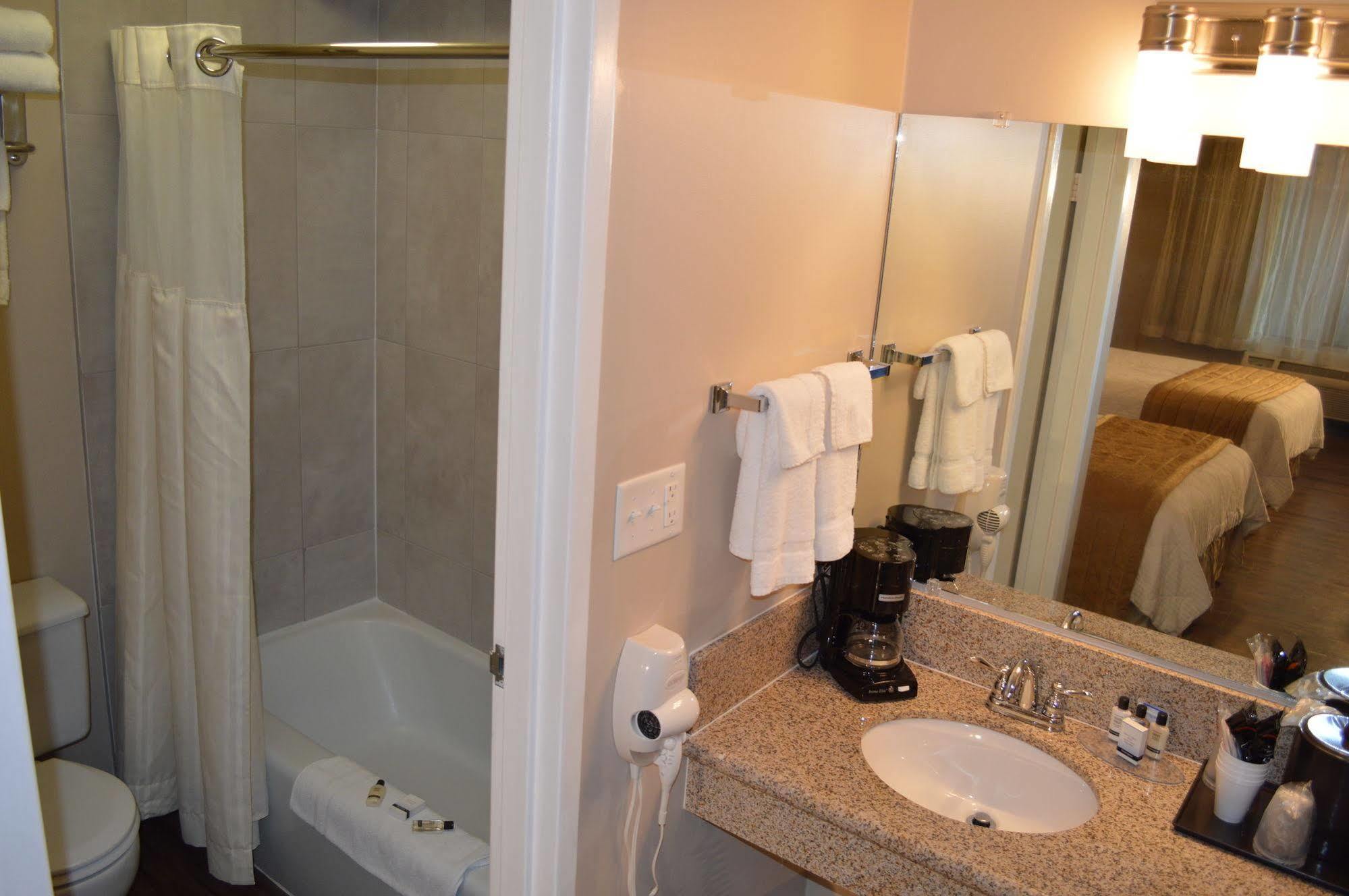 Laramie Valley Inn Экстерьер фото